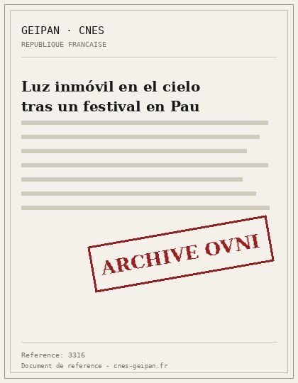 Luz inmóvil en el cielo tras un festival en Pau